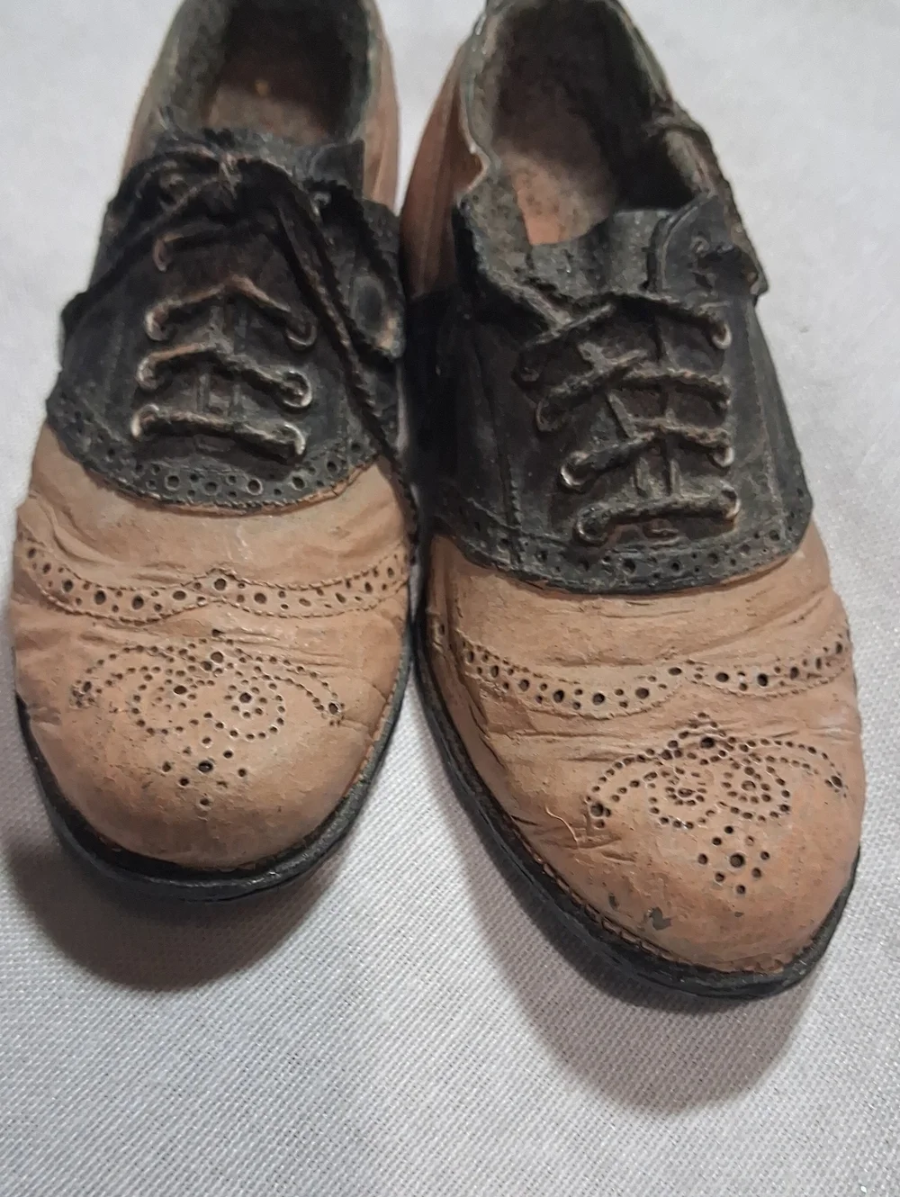 Men's Two-Tone Brown and Black Wingtip Derbys